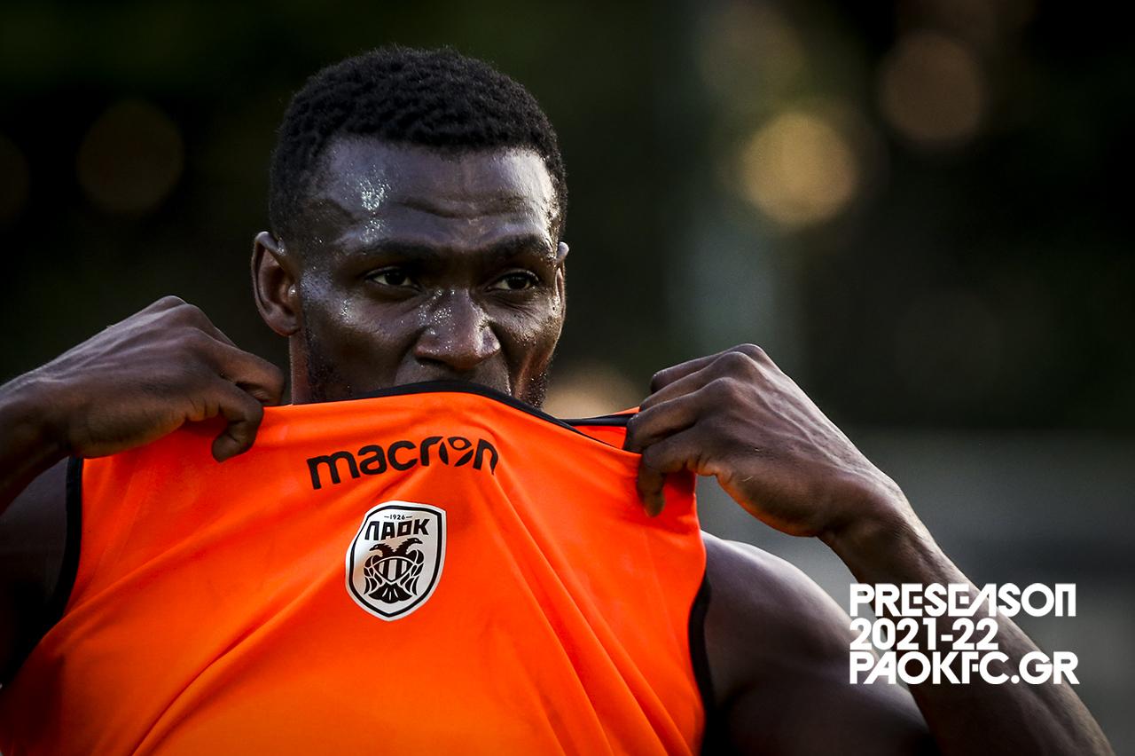 Anderson Esiti: Hungarian side Ferencvarosi TC sign Nigeria star from PAOK  Thessaloniki