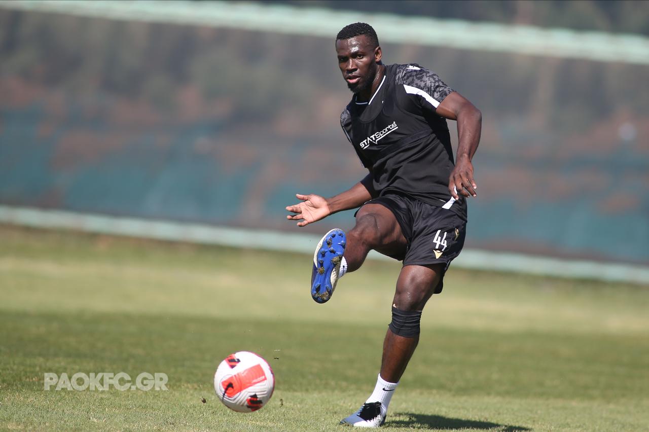 Anderson Esiti: Hungarian side Ferencvarosi TC sign Nigeria star from PAOK  Thessaloniki